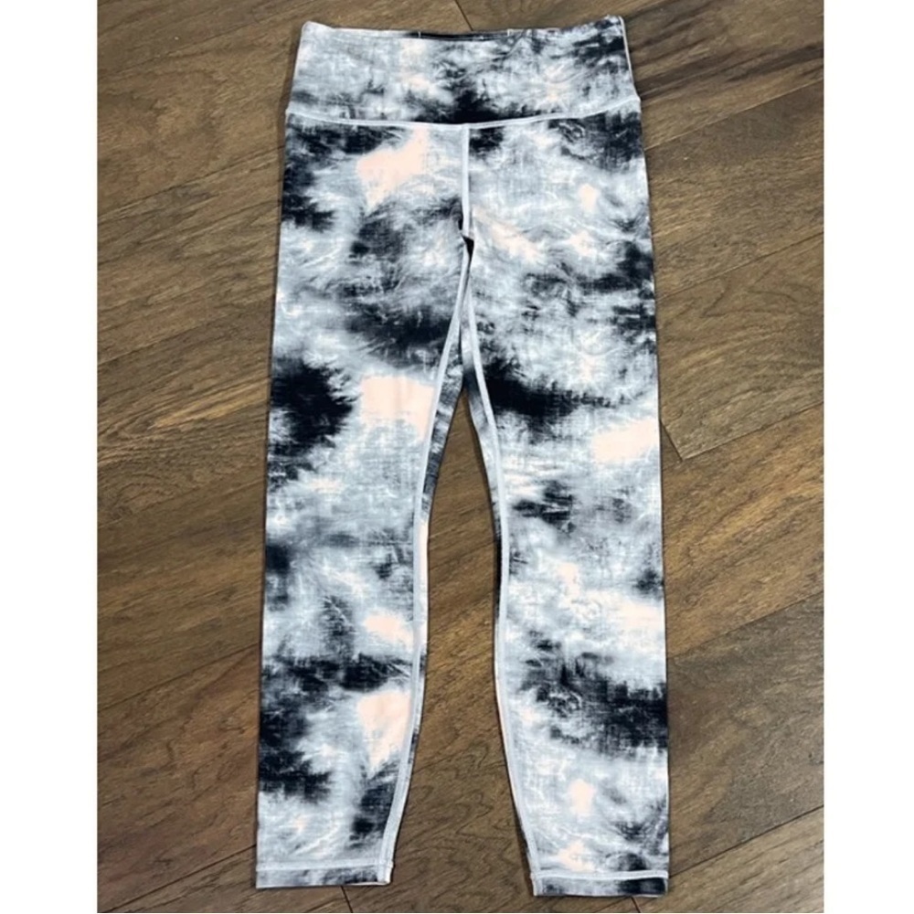 ATHLETA Elation Ice Dye Cropped Leggings 23" Sz S EUC